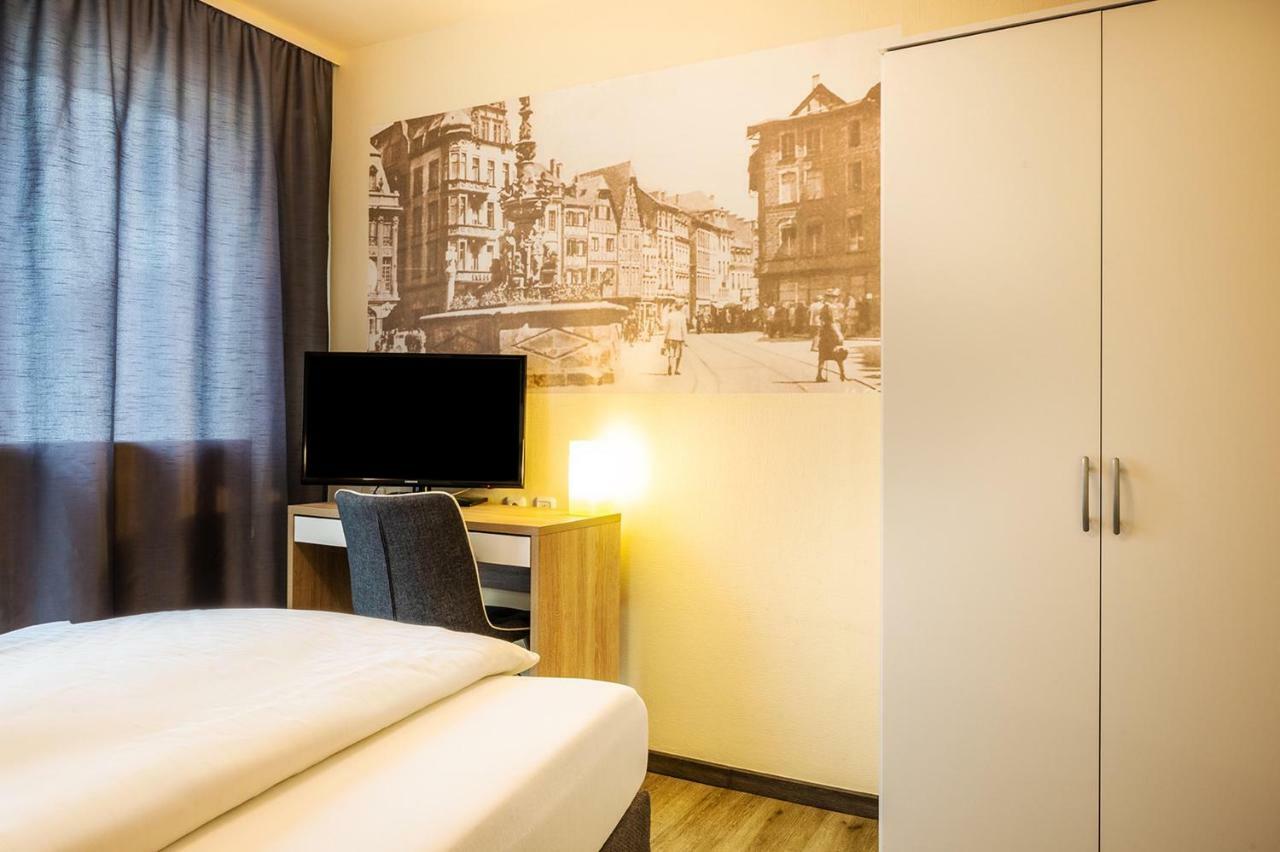Schroeders City-Style-Hotel Trier Phòng bức ảnh