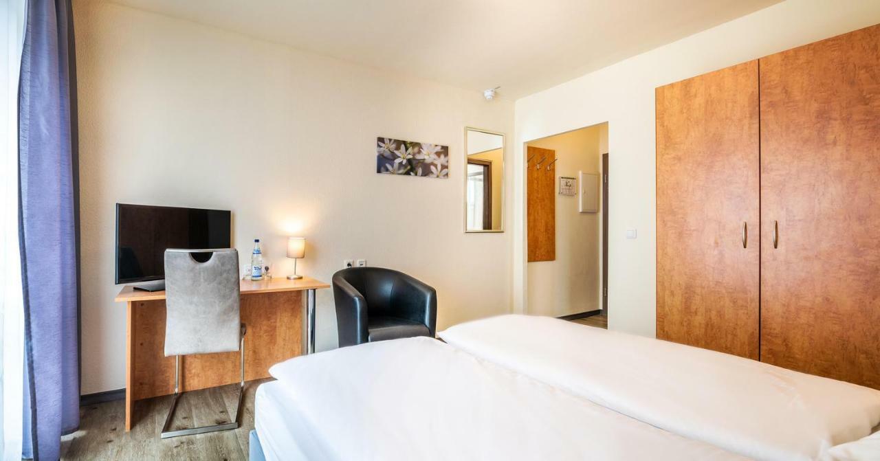 Schroeders City-Style-Hotel Trier Phòng bức ảnh